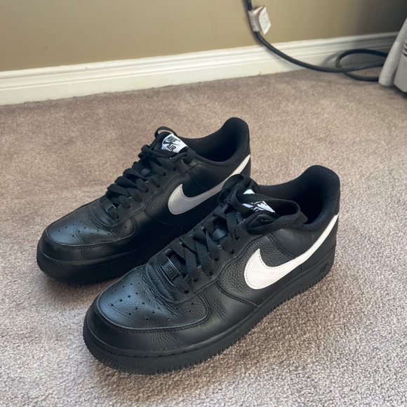 Custom Made Black and White Air Force 1 - Picture 2 of 4